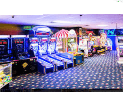 mario an luigi at an arcade