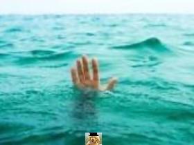guy drowning in dogs
