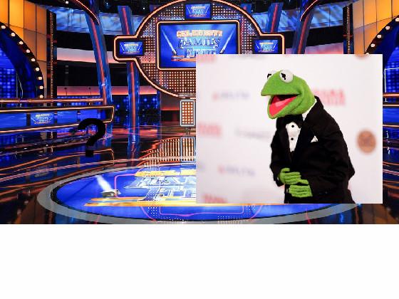 Deku plays Family Feud!