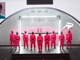 squid game With Arrows